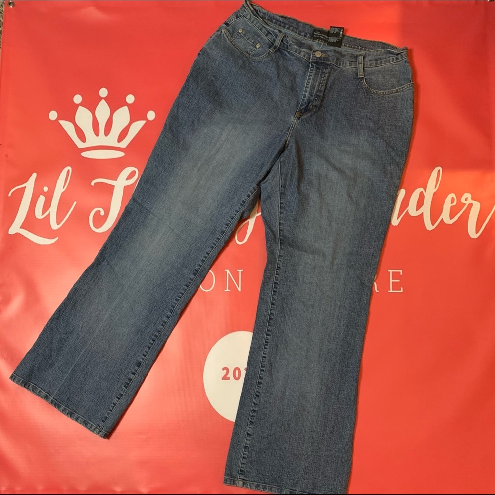 No Boundaries Stretch Jeans